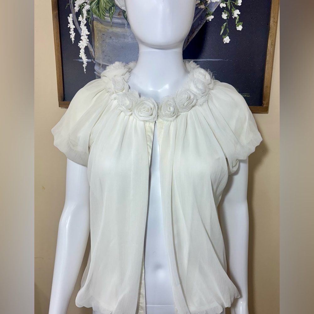 Michelle Taylor Y2K Short Sleeved Cream Cardigan with Floral Accents